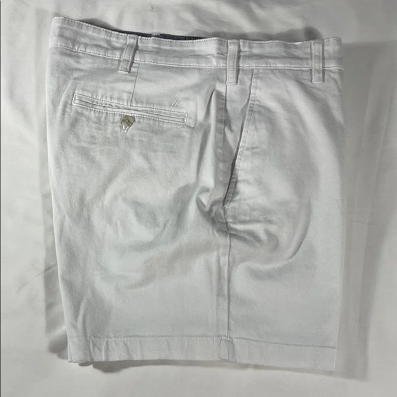 Nautica mens white NauticaFlex Classic flat front 6" chino shorts - size 36 - Picture 10 of 12